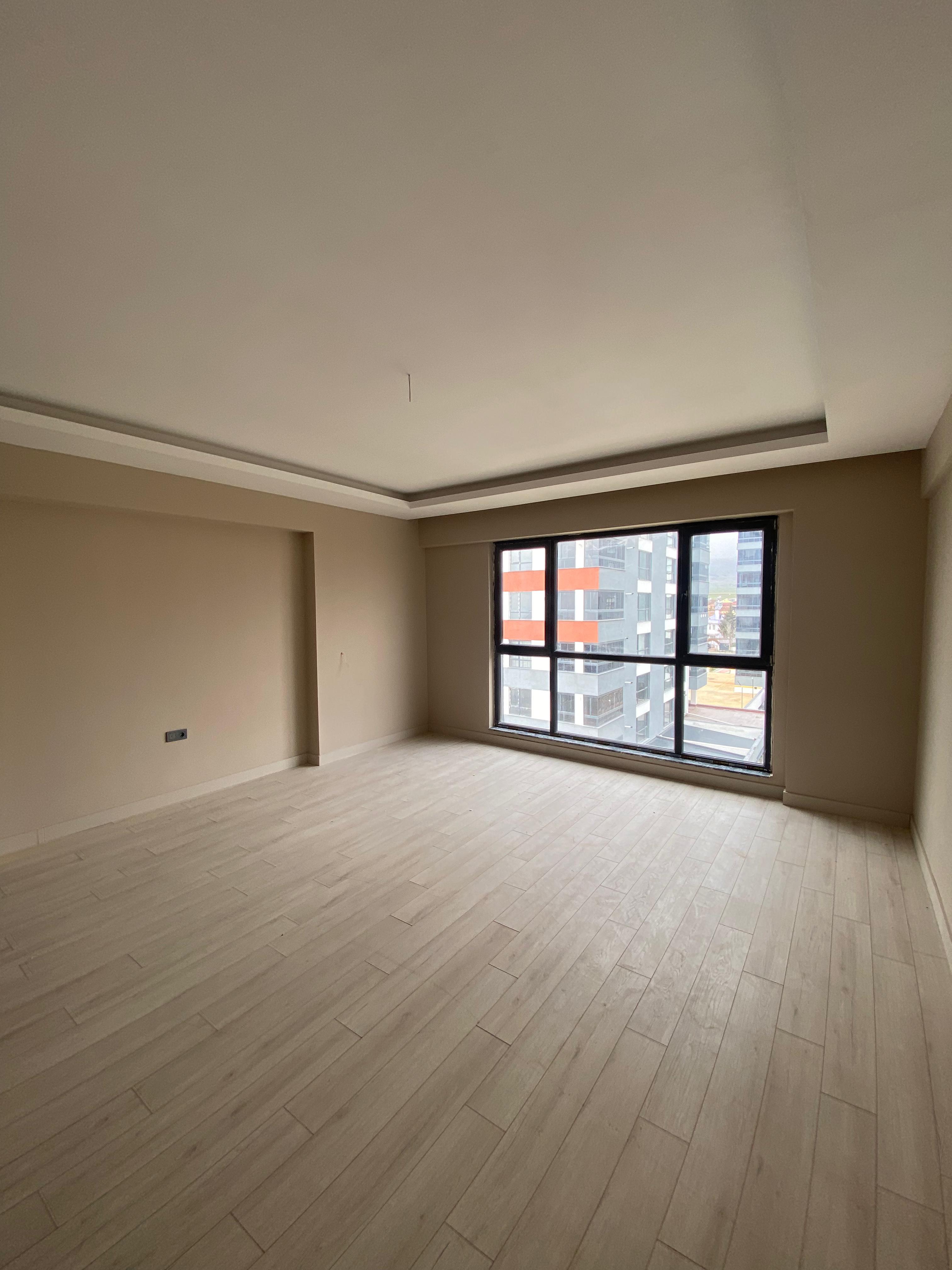 MABEL' DEN SATILIK LÜKS SİTE İÇERİSİNDE FERAH DAİRE